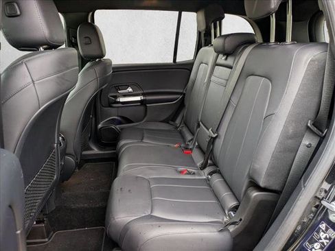 Used 2020 Mercedes-Benz GLB 250 image 19