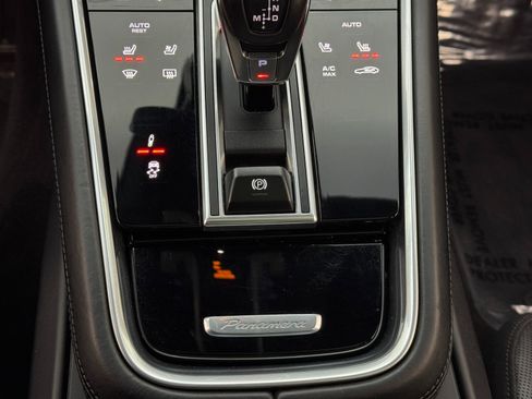 Used 2020 Porsche Panamera GTS w/ Premium Package Plus image 32