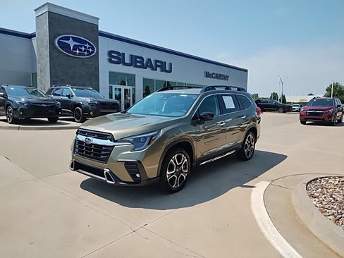 Used 2026 Subaru Ascent Touring AWD/4WD image 1