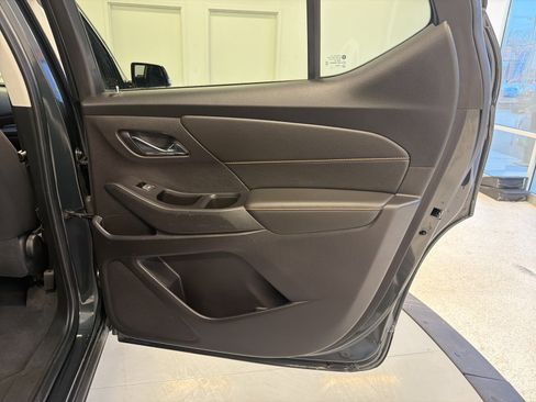 Used 2019 Chevrolet Traverse LT w/ LPO, Floor Liner Package image 45