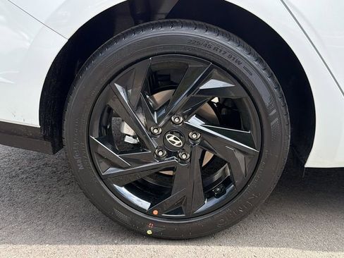 New 2026 Hyundai Elantra Sport FWD image 18
