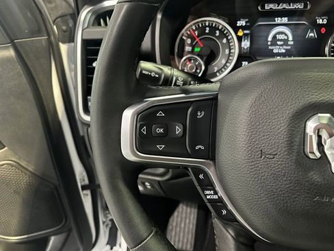 Used 2025 RAM 1500 Big Horn AWD/4WD image 17