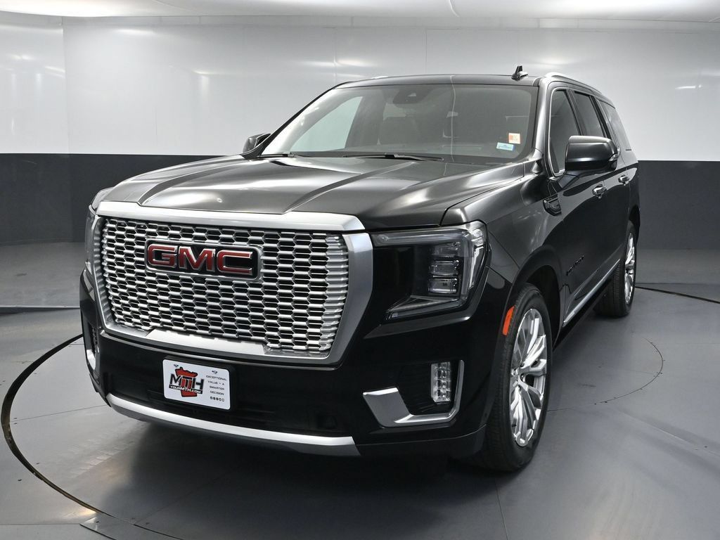 Used 2024 GMC Yukon Denali w/ Denali Reserve Package AWD/4WD image 9