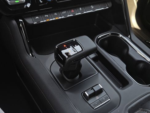 New 2026 GMC Sierra 1500 AT4 w/ AT4 Premium Package image 21