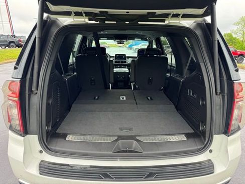 Used 2023 Chevrolet Tahoe High Country AWD/4WD image 10