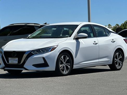 Certified 2023 Nissan Sentra SV FWD image 8