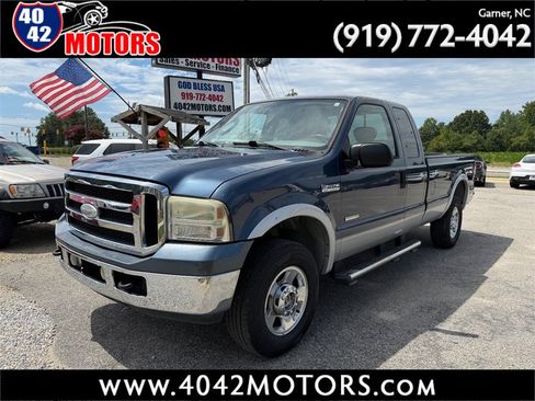 Used 2006 Ford F250 4x4 SuperCab Super Duty image 1