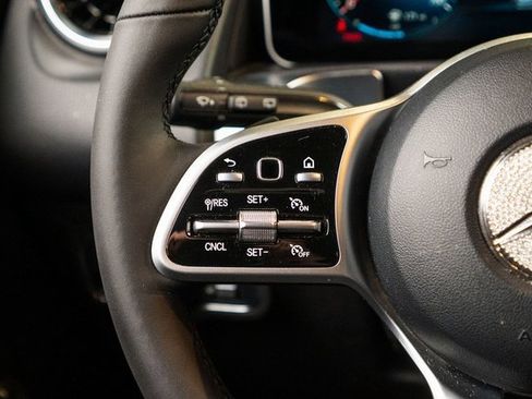 Certified 2021 Mercedes-Benz GLB 250 GLB 250 image 24