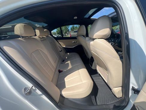 Used 2020 BMW 330i Sedan RWD image 11