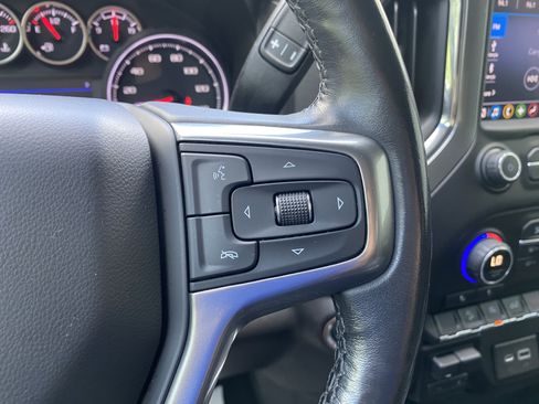Used 2020 Chevrolet Silverado 1500 LT Trail Boss AWD/4WD image 21