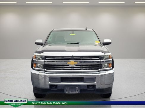 Used 2016 Chevrolet Silverado 2500 W/T AWD/4WD image 9