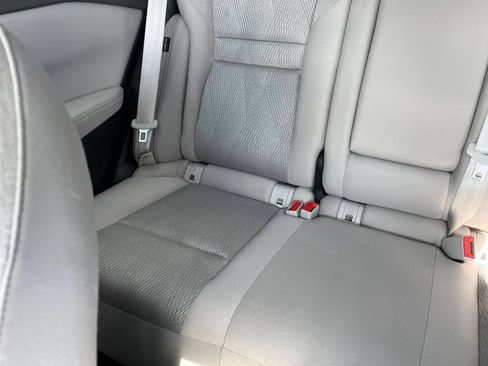 Used 2025 Nissan Rogue SV AWD/4WD image 36