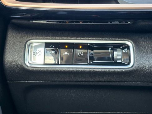 Certified 2024 Buick Envision Sport Touring AWD/4WD image 16