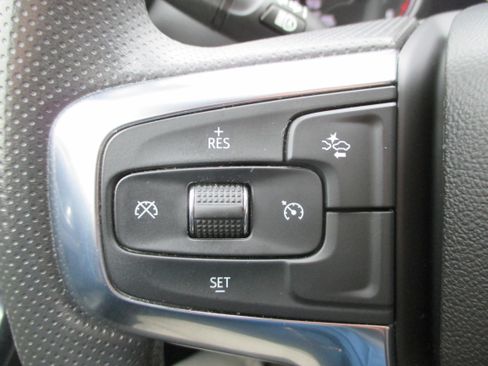 Used 2023 Chevrolet Blazer LT w/ Convenience Package FWD image 26
