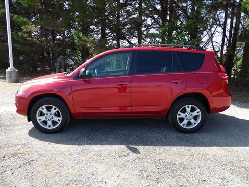 Used 2012 Toyota RAV4 4WD w/ Upgrade Value Pkg image 2