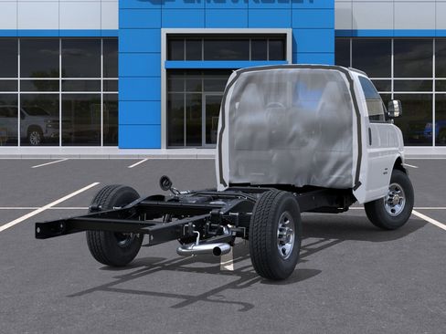 New 2026 Chevrolet Express 3500 w/ Power Convenience Package RWD image 15