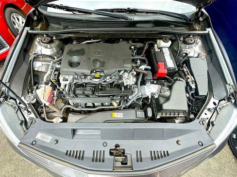 Used 2023 Toyota Camry LE image 17