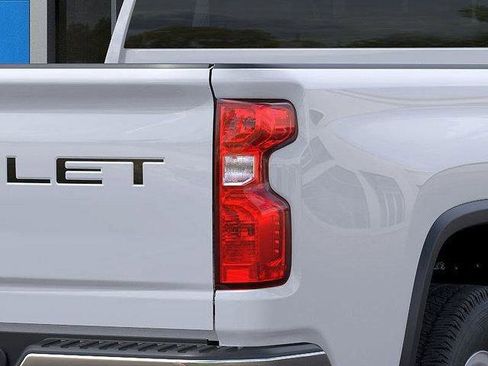 New 2025 Chevrolet Silverado 2500 W/T image 11
