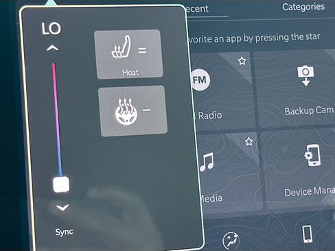 Used 2023 Jeep Compass Limited image 20