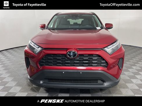 Used 2023 Toyota RAV4 XLE AWD/4WD image 17