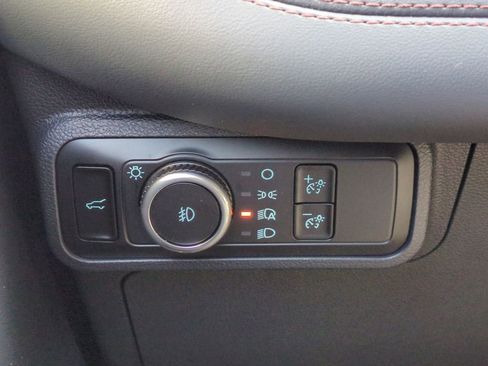 New 2026 Ford Explorer Active w/ Active Comfort Package image 27