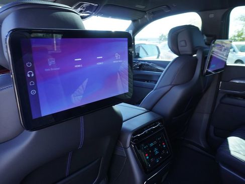 New 2026 Cadillac Escalade IQ Luxury 1 image 10