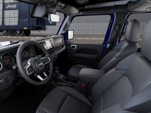 New 2026 Jeep Wrangler Unlimited Sahara AWD/4WD image 22