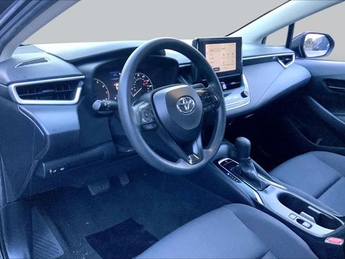 Used 2024 Toyota Corolla LE FWD image 17