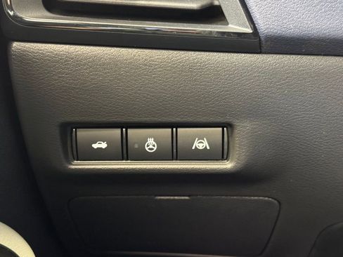 New 2026 Nissan Sentra SL w/ Floor Mat Package FWD image 27