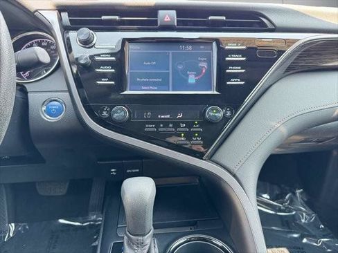 Used 2019 Toyota Camry LE FWD image 77
