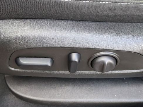 Certified 2023 Chevrolet Blazer LT w/ Convenience Package image 35