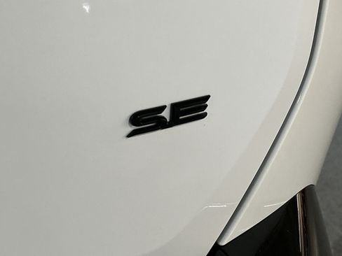 Used 2026 Toyota RAV4 SE AWD/4WD image 31