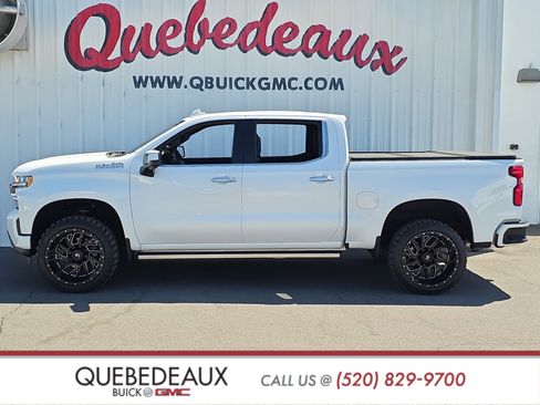 Used 2019 Chevrolet Silverado 1500 High Country w/ Technology Package image 5