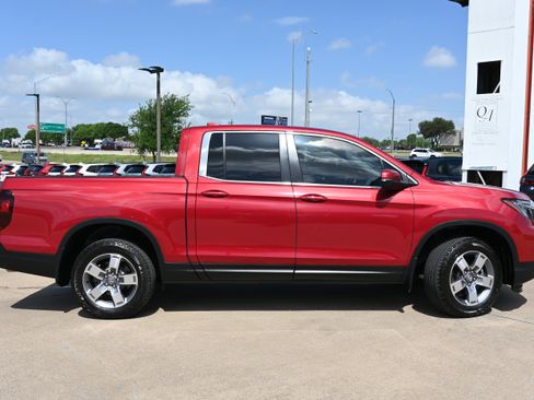 Certified 2024 Honda Ridgeline RTL image 2