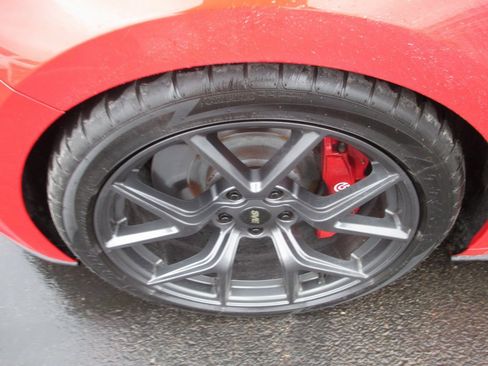 Used 2016 Ford Mustang GT Premium w/ Equipment Group 401A image 11