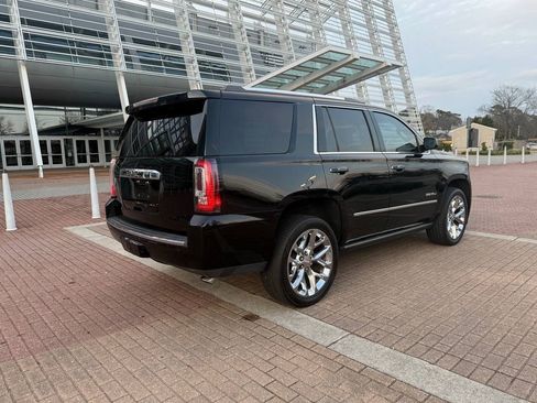 Used 2017 GMC Yukon Denali w/ Open Road Package RWD image 5