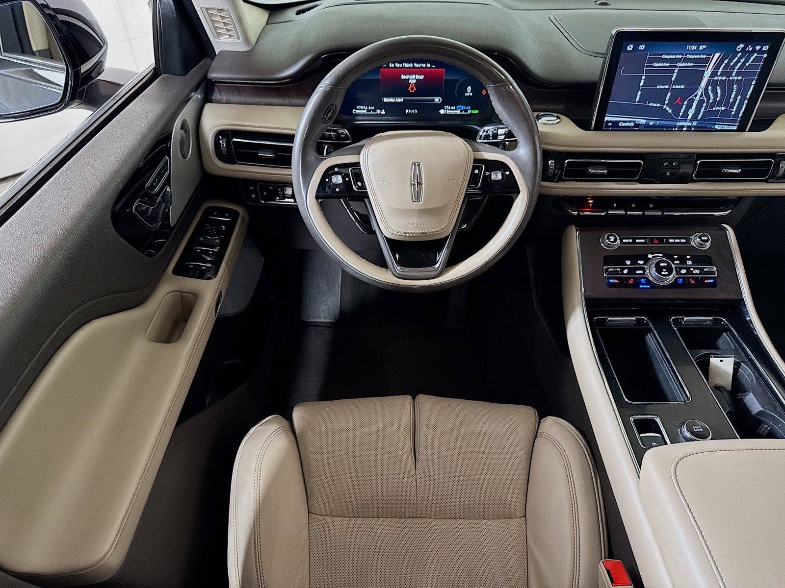 Used 2022 Lincoln Aviator Grand Touring w/ Equipment Group 301A AWD/4WD image 22