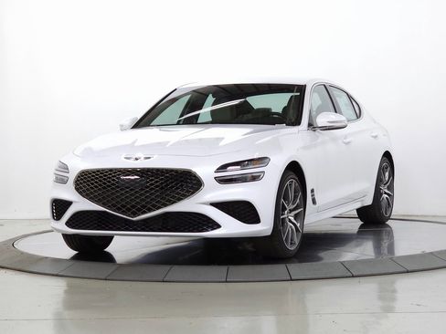New 2026 Genesis G70 2.5T image 3
