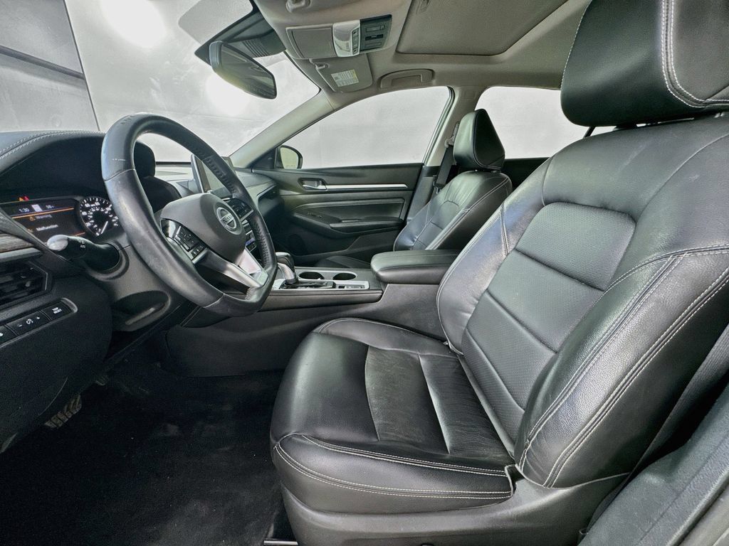 Used 2019 Nissan Altima 2.5 Platinum FWD image 22