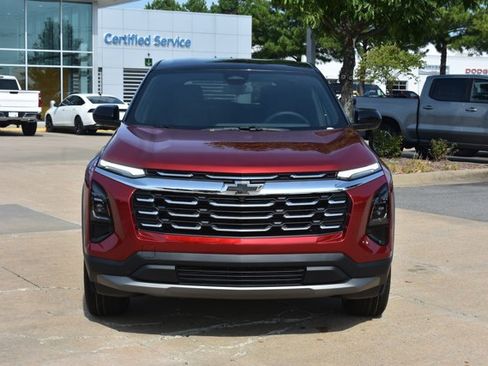 New 2027 Chevrolet Equinox LT FWD image 2