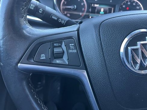 Used 2018 Buick Encore Preferred image 19