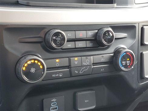 Used 2025 Ford F250 XL w/ STX Appearance Package image 24