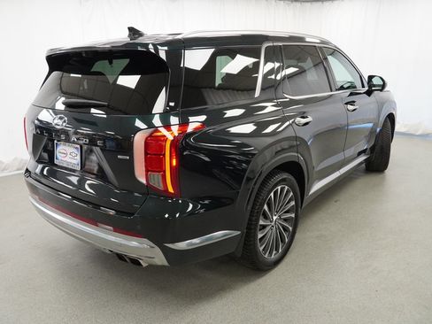 Used 2023 Hyundai Palisade Calligraphy AWD/4WD image 3