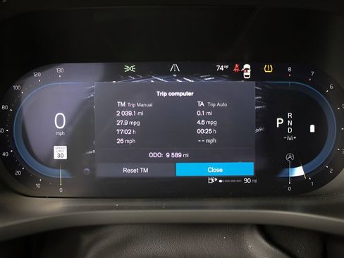 Certified 2025 Volvo XC60 B5 Ultra AWD/4WD image 23