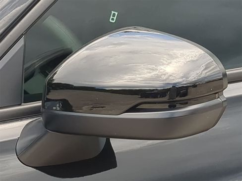 New 2026 Honda HR-V LX image 12