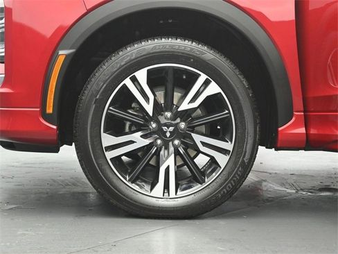 Used 2023 Mitsubishi Eclipse Cross SEL image 35