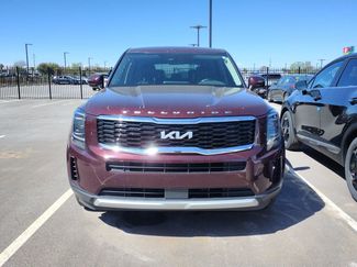 Used 2022 Kia Telluride LX video 2