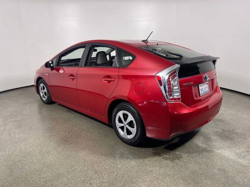 Used 2015 Toyota Prius Four image 5
