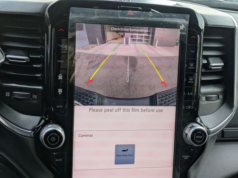 Used 2025 RAM 2500 Laramie image 21