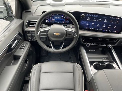 New 2025 Chevrolet Tahoe Premier w/ LPO, Illumination Package AWD/4WD image 6